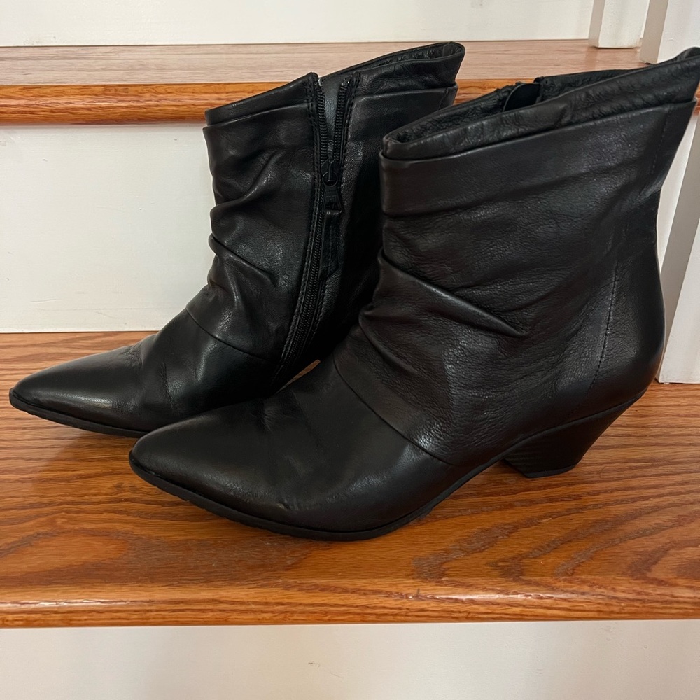 Miz Mooz black leather bootie